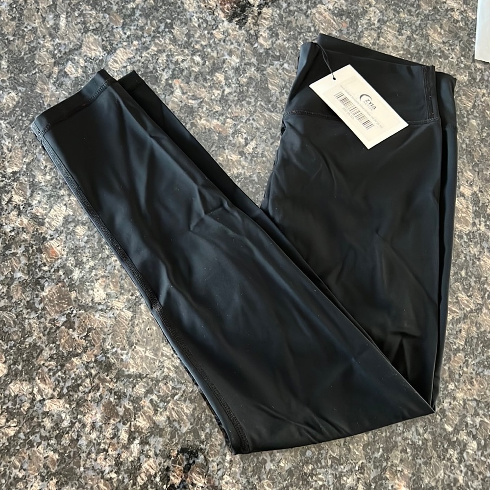 Black Brilliant Schrunchy What Hi-Rise 7/8 24” size 8-10